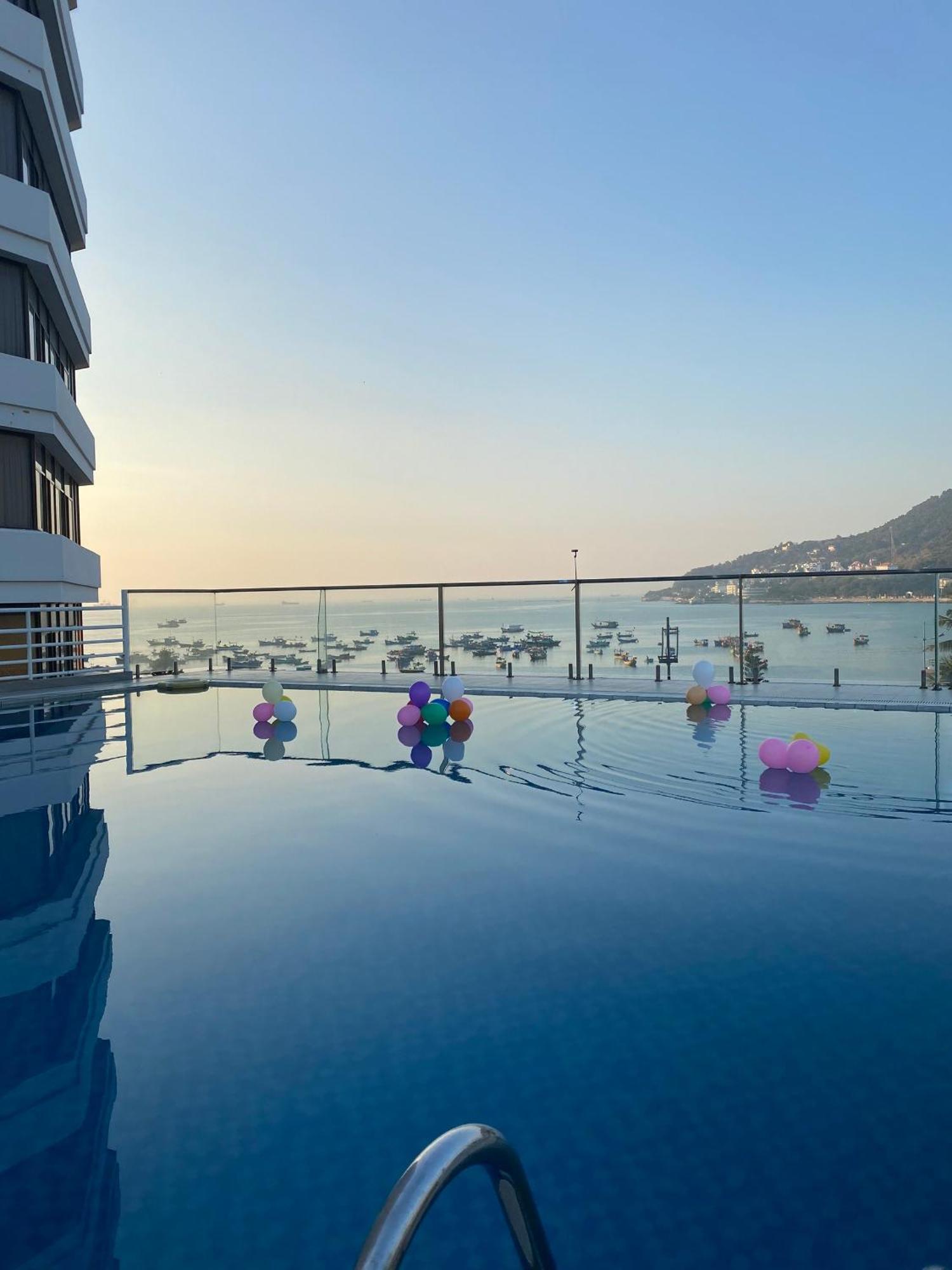 Vung Tau P&T Hotel Exterior foto