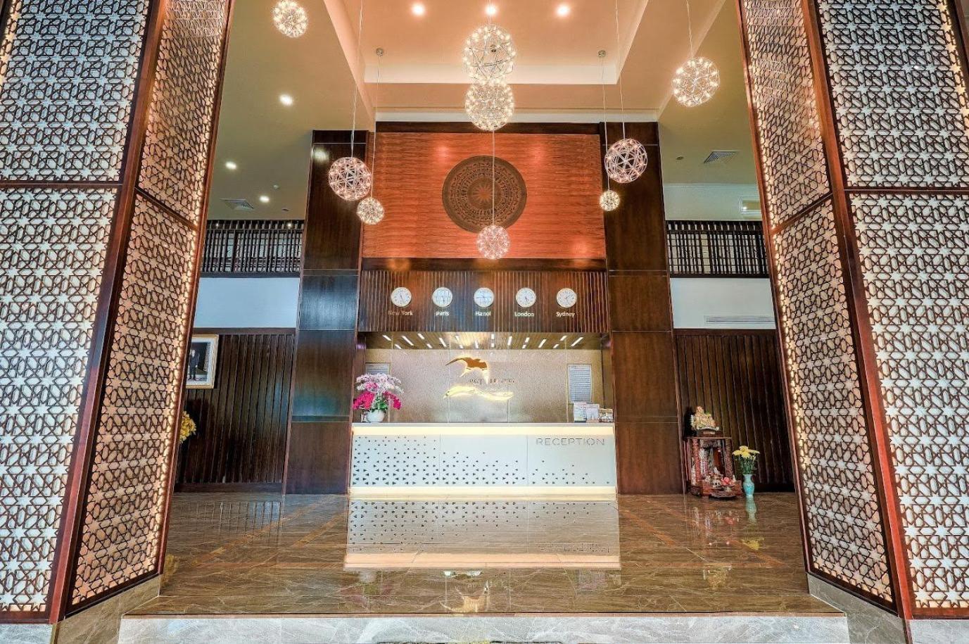 Vung Tau P&T Hotel Exterior foto